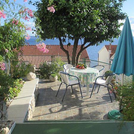 Apartment Matilija Podgora Bagian luar foto